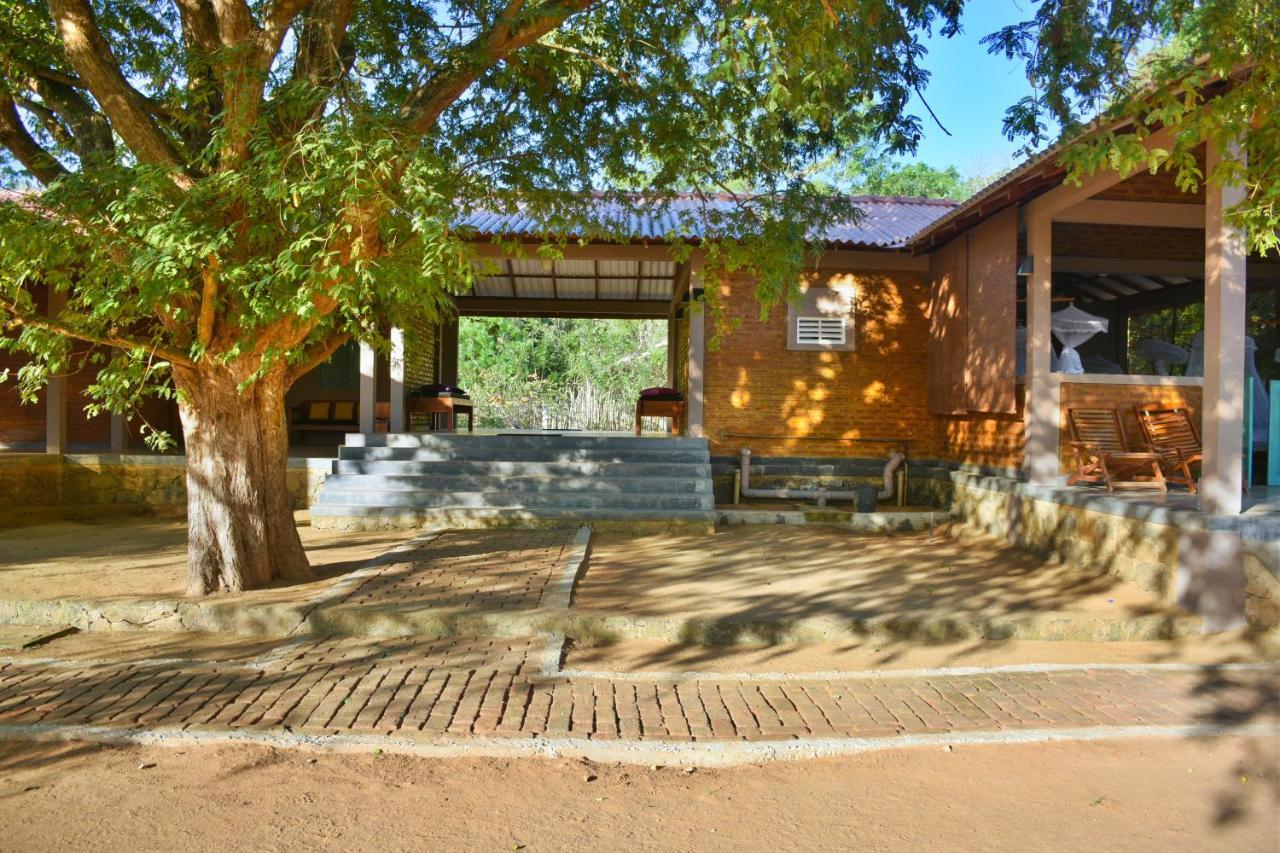 Hide Yala Bed & Breakfast Tissamaharama Luaran gambar